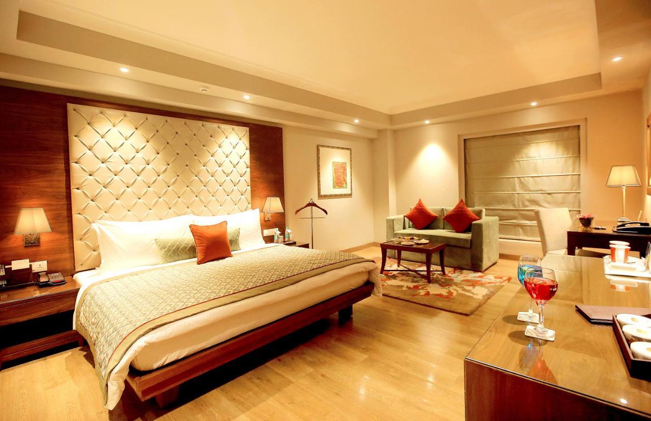 Fortune Sector 27, Noida - Member Itc Hotels' Group מראה חיצוני תמונה