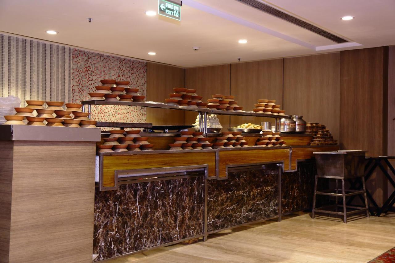 Fortune Sector 27, Noida - Member Itc Hotels' Group מראה חיצוני תמונה