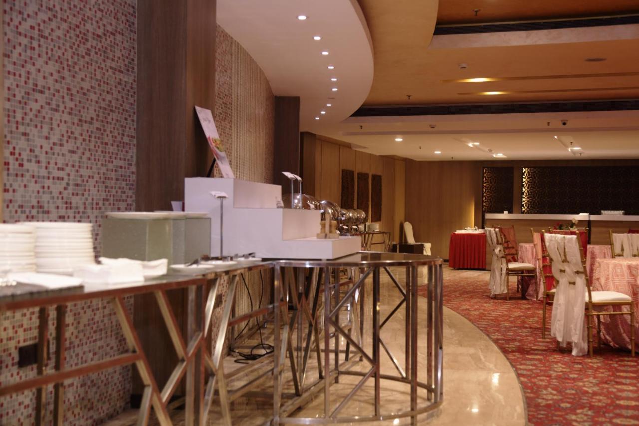 Fortune Sector 27, Noida - Member Itc Hotels' Group מראה חיצוני תמונה