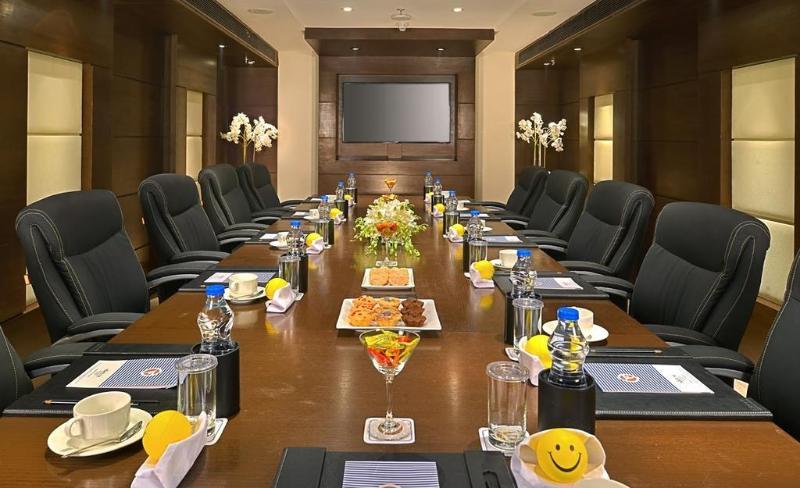 Fortune Sector 27, Noida - Member Itc Hotels' Group מראה חיצוני תמונה