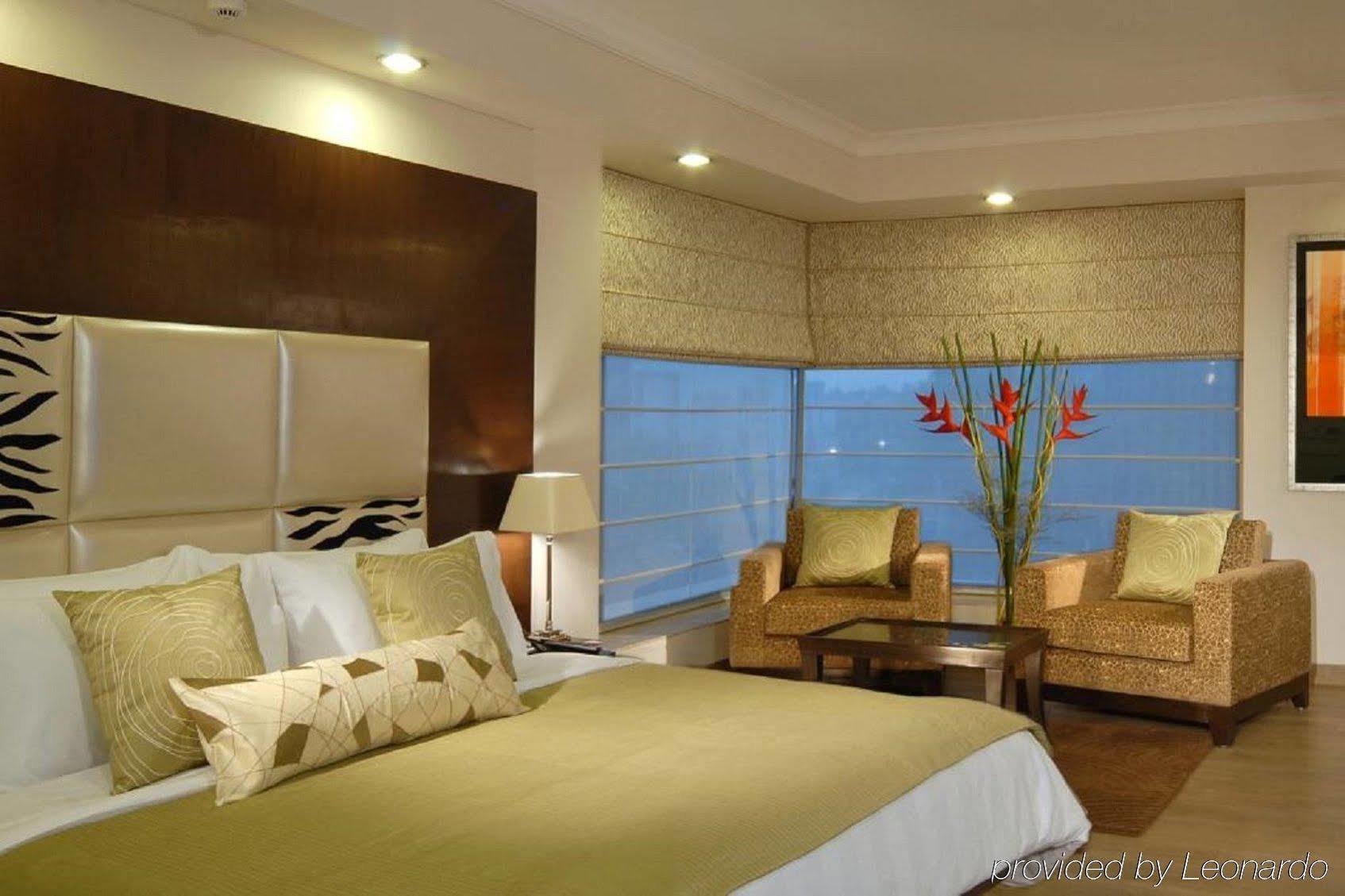Fortune Sector 27, Noida - Member Itc Hotels' Group מראה חיצוני תמונה