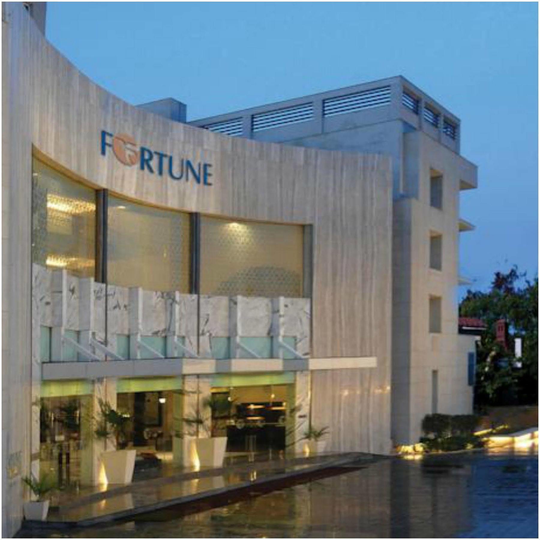 Fortune Sector 27, Noida - Member Itc Hotels' Group מראה חיצוני תמונה
