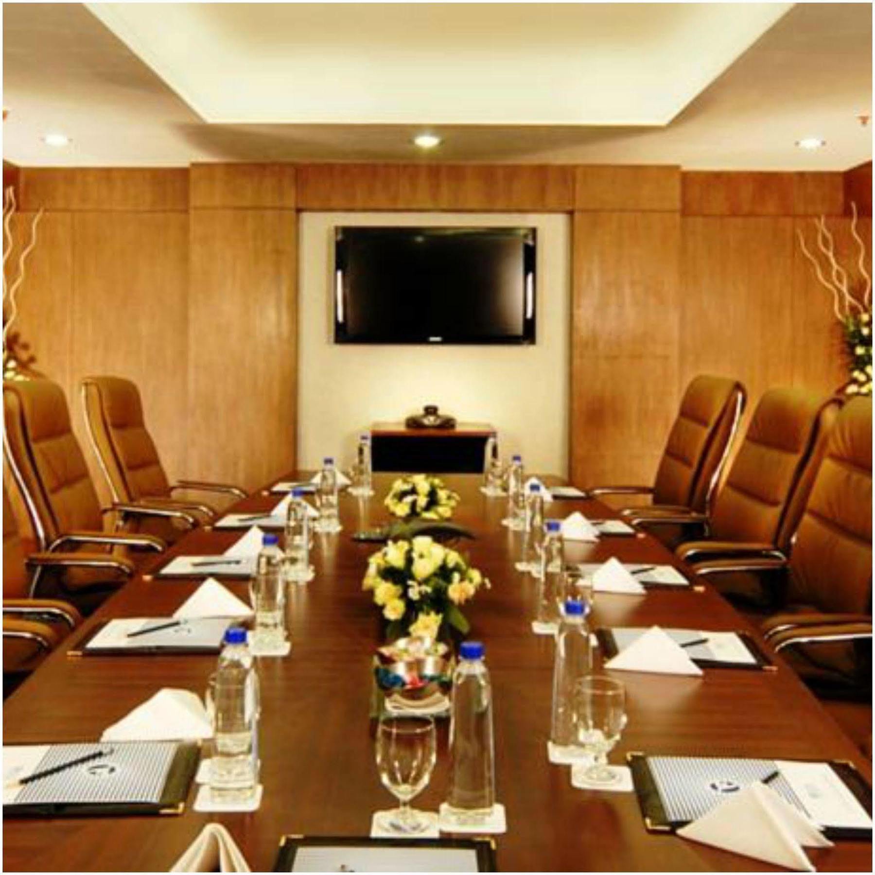 Fortune Sector 27, Noida - Member Itc Hotels' Group מראה חיצוני תמונה